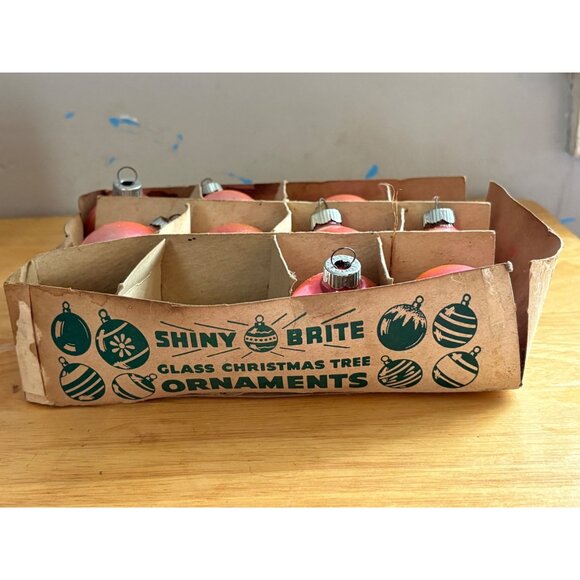 Vintage Shiny Brite Glass Christmas Ornaments Set of 10 Pink Bulbs Original Box - Picture 1 of 9